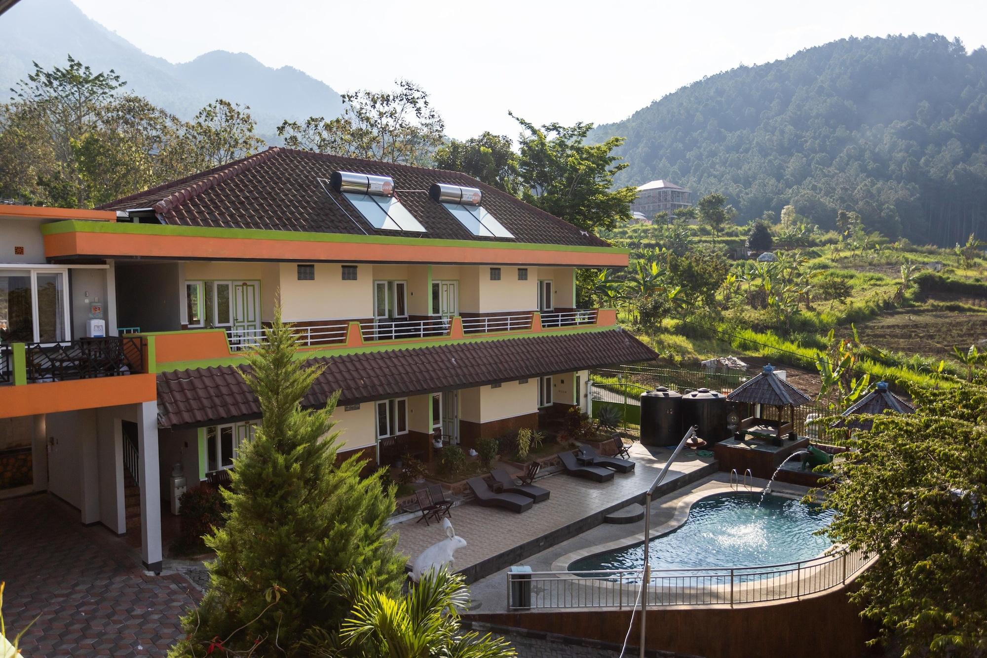 Villa Panderman Indah Batu  Kültér fotó