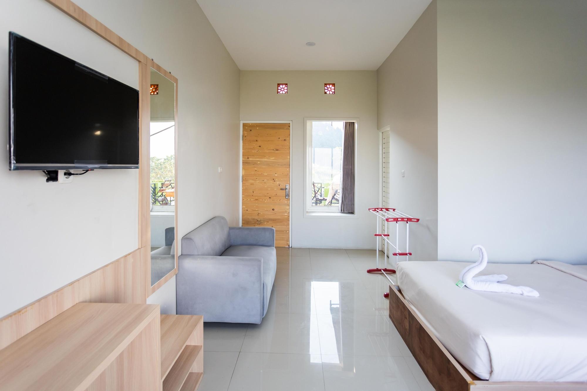 Villa Panderman Indah Batu  Kültér fotó