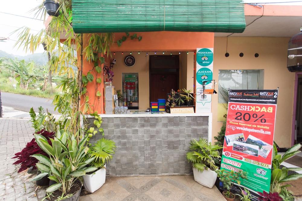 Villa Panderman Indah Batu  Kültér fotó